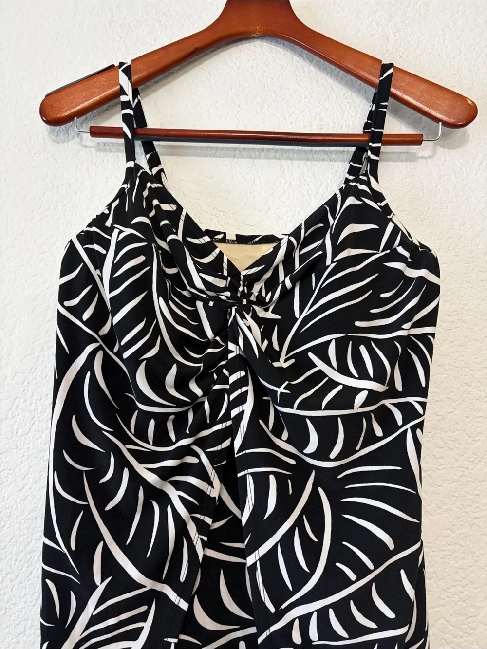 Miraclesuit Leaf Knot Tankini Swim Top